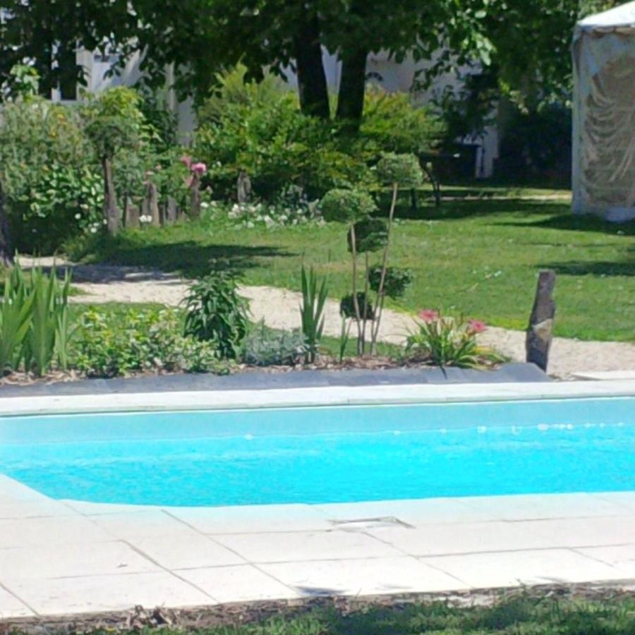 Maison d'Hôtes Lassaubatju Hontanx Exterior foto