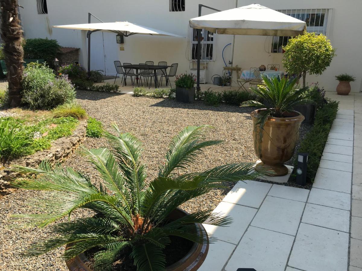 Maison d'Hôtes Lassaubatju Hontanx Exterior foto