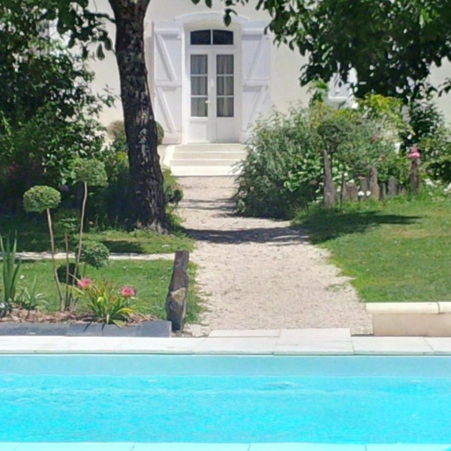 Maison d'Hôtes Lassaubatju Hontanx Exterior foto
